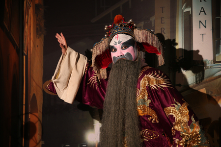 LUANNAN  COUNTY - DECEMBER 13: Chinese traditional PingJu character showing classical costumes, on december 13, 2014, Luannan County, Hebei Province, Chinaのeditorial素材