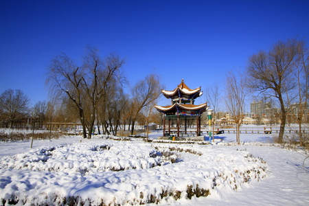 traditional Chinese architectural style pavilion in a parkのeditorial素材