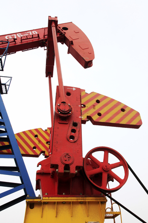 Crank balanced beam pumping unit parts, closeup of photoのeditorial素材