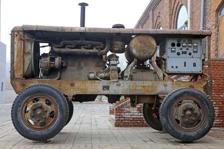 oxidation rust portable generator, closeup of photoの写真素材