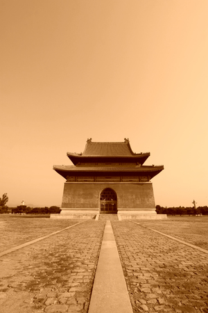 ZUNHUA MAY 18: Shen Gong Sheng De gate tower landscape architecture, Eastern Tombs of the Qing Dynasty on may 18, 2014, Zunhua county, Hebei Province, China.のeditorial素材
