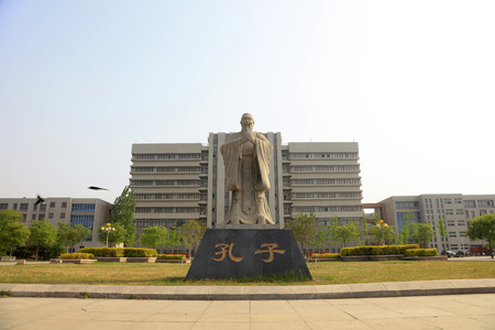 Tangshan City - April 25, 2016: Chinese ancient educator Confucius sculpture, Tangshan City, Hebei, Chinaのeditorial素材