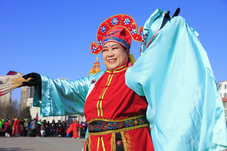 Luannan County - February 9, 2017: Chinese folk dance Yangko performance on the street, Luannan County, Hebei Province, Chinaのeditorial素材