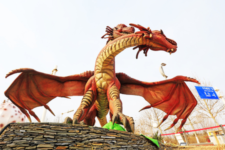 dinosaur model in the parkのeditorial素材
