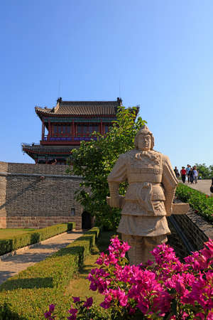 Qinhuangdao City, China-October 4, 2018: Ancient Chinese general sculpture in laolongtou Scenic Area, Qinhuangdao City, Hebei Province, Chinaのeditorial素材