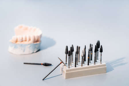 Grinding tools and drills for dental technicians