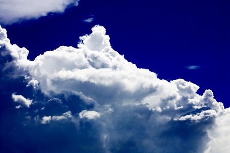 Blue sky and white cloud