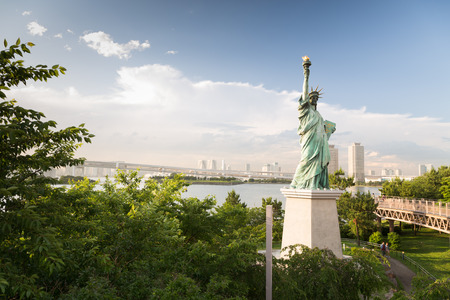 ODAIBA,TOKYO-CIRCA JUNE 2014: There exists a replica of statue of liberty in odaiba, japan on CIRCA June 2014のeditorial素材
