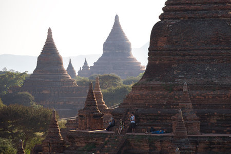 The huge stupas of Baganのeditorial素材
