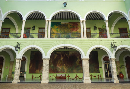 Merida, Yucatan, Mexico - 20 November 2018: The courtyard of the 'Palacio de Gobierno', the colonial Government Palace with paintings by Fernando Castro Pachecoのeditorial素材