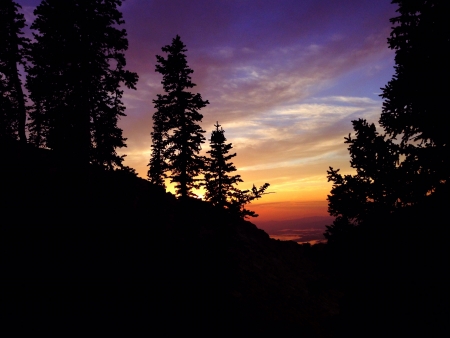 Took this shot while hiking Willard Peakの素材