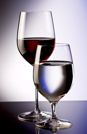 glasses of red wine and waterの写真素材