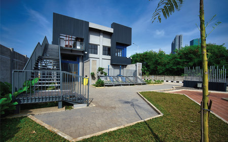 Modern architecture in the parkの写真素材