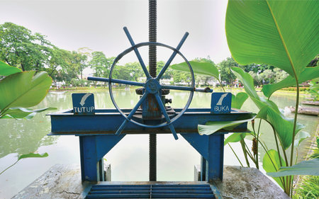 Water gate in public park Water gate in public park.の写真素材