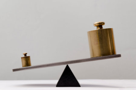 Two weights balancing on a tip in a abnormal way