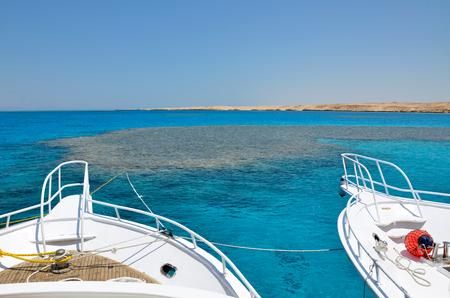White boat on the sea - Red sea - coral reefのeditorial素材