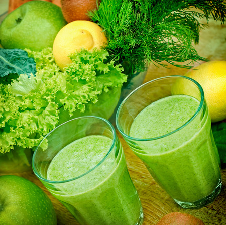 Green smoothie (organic smoothie)の写真素材