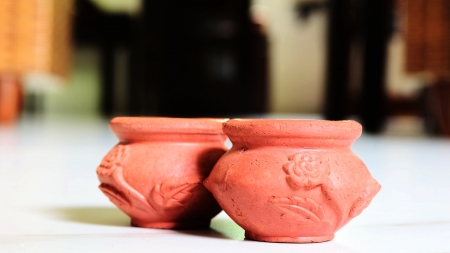 Brown small earthen pot,Poona, Maharashtra, Indiaの写真素材