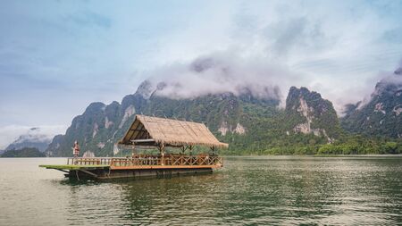 A woman has chilling on the boat at Thailandのeditorial素材
