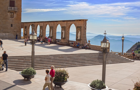 MONTSERRAT, SPAIN - SEPTEMBER 20, 2014: Square in front of Monastery entrance.のeditorial素材