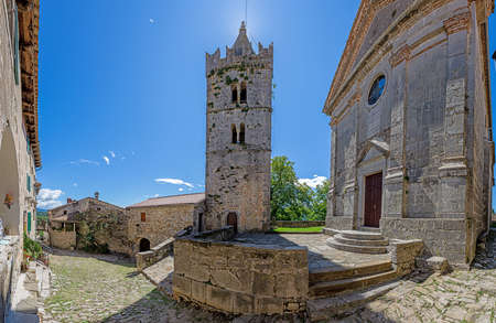 Street scene of the historic town Hum in Croatia during daytimeの写真素材