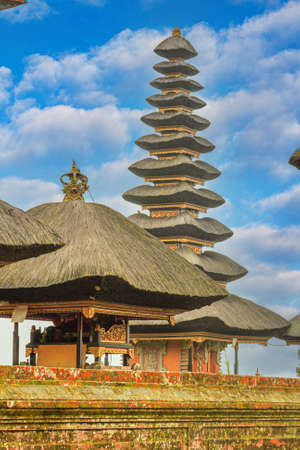 Picture of the spectacular roof structures of a typical Balinese temple complex during daytimeの写真素材