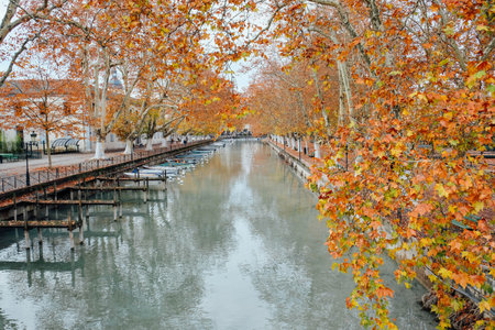 Annecy, France - November 2018: View of Annecy canal in autumn..のeditorial素材