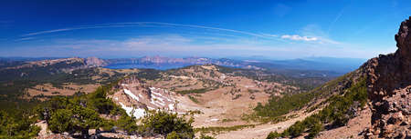 Crater Lake 60 megapixel panorama, Crater Lake National Park, Oregon, United Statesの写真素材