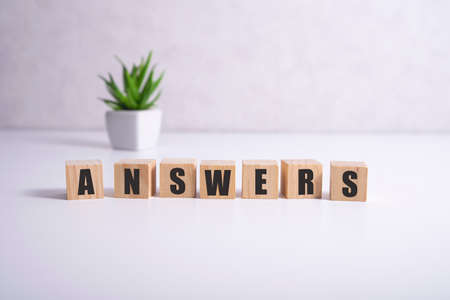 ANSWER word from wooden blocks on desk, search engine optimization concept. Businessの写真素材