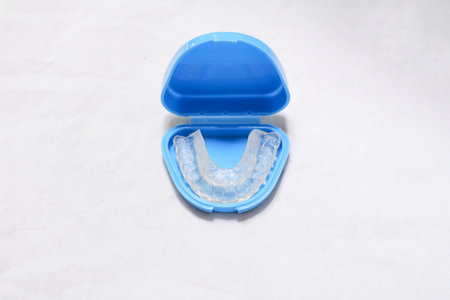 splintÂ therapy are to eliminateÂ TMJÂ and muscle pain, to improve jaw function, and to recapture the displaced discの写真素材