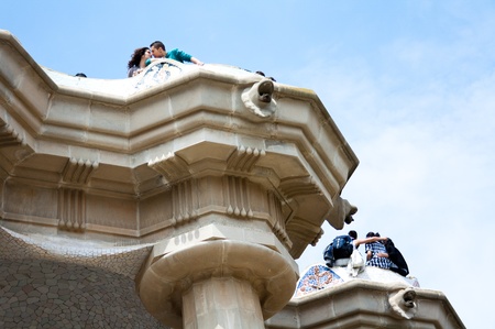 Couples in love at park guell seen from below のeditorial素材