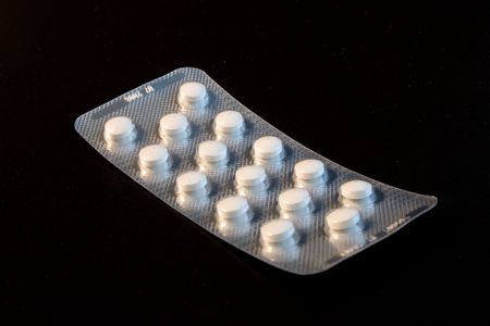 Packing of tablets, treatment, medicine