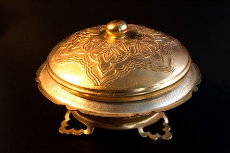 small box, round, metal, decorativeの写真素材