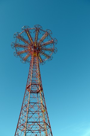 Forgotten Parachute tower near the amusement park on Brightonの写真素材