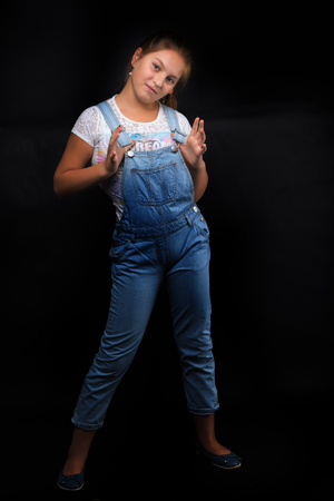 Teenage girl, studio photoの写真素材