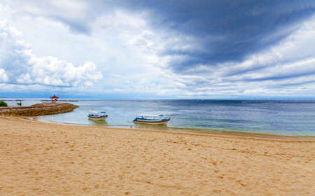 Long tail boat, Tropical beach, Andaman Sea, Thailandの写真素材