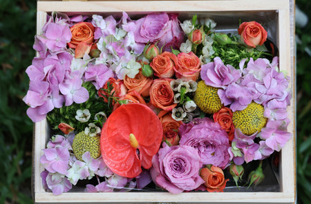 The art of arranging fresh, beautiful and refreshing flower boxの写真素材