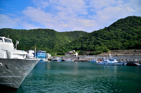Boats around a pierのeditorial素材