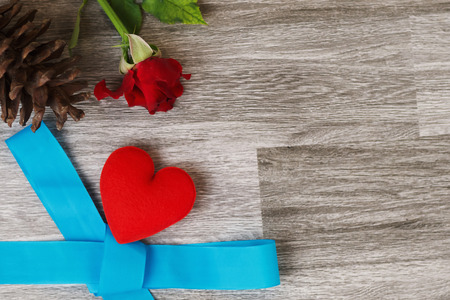 heart and rose flower  pink and rose on wood background. concept valentine dayの写真素材