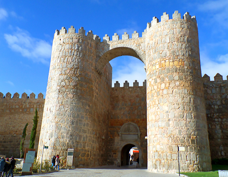 Puerta del Alcazar, the medieval city gate of Avila, Spainの写真素材