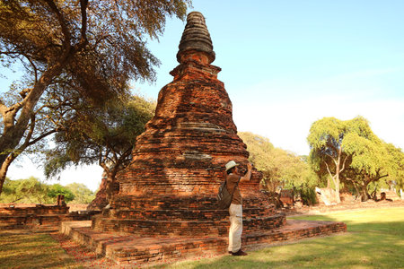 Visitor Taking Photos in Wat Phra Si Sanphet, Ayutthaya Historical Park, Thailandの写真素材