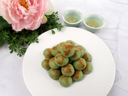 Asean Malaysia Singapore Chinese New Year Hari Raya Festive Green Peas Cookies Baked Sweet Tea Time Treatsの写真素材