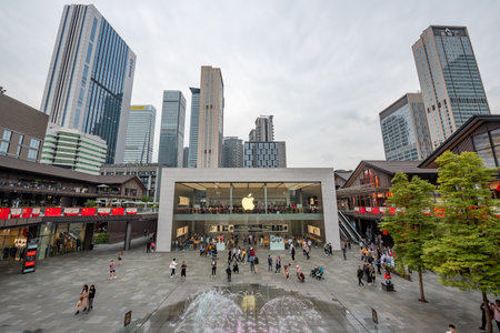 Chengdu, Sichuan province, China - Oct 14, 2019 : Apple store building in Taikooli commercial area in downtown Chengduのeditorial素材