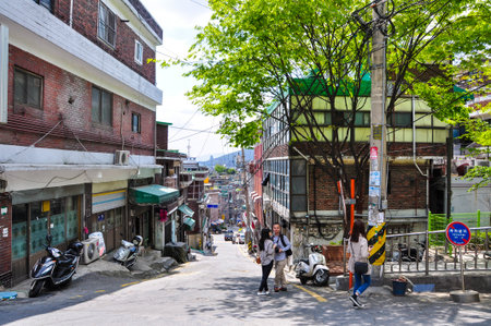 Seoul, Korea, 1st, May, 2013: Street view of Seoul.のeditorial素材