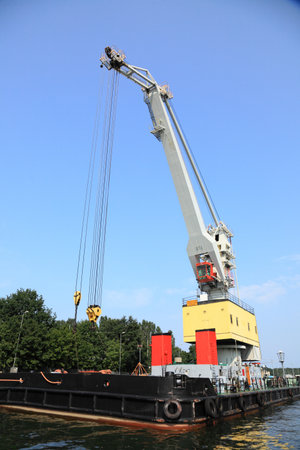 yellow port crane terminal seaport outdoorの写真素材