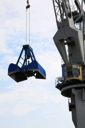 blue port crane terminal seaport outdoorの写真素材