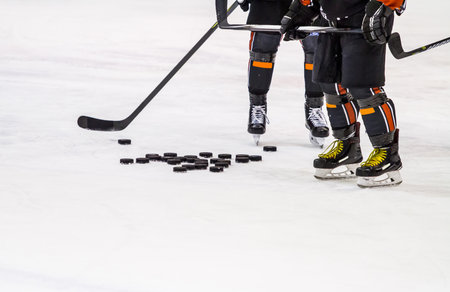 ice hockey playersの写真素材