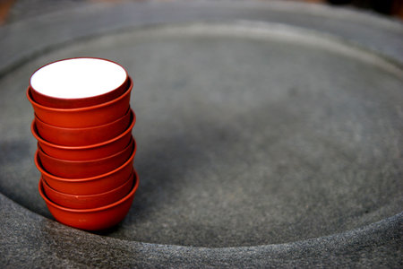 Cup, many, white, red, drink, flow, glassの写真素材