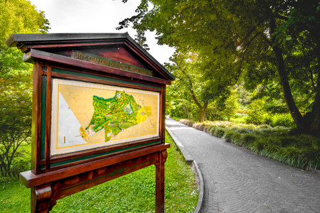 wooden sign map famous Italian botanical garden VIlla Taranto Verbania Pallanza Piedmontのeditorial素材