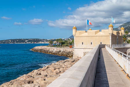 The promenade on the seafront of Mentonの写真素材